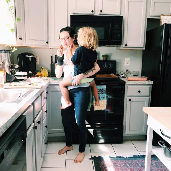 Meet your Posher, Anacely - Picture 1 of 1